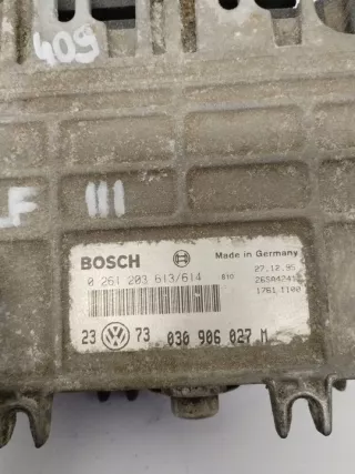 030906027M Блок управления двигателем Volkswagen Golf 4 Арт e8533836, вид 3