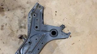  Балка подвески передняя (подрамник) Mitsubishi Colt 6 Арт e8539112, вид 4