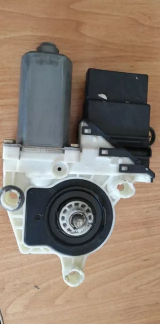 0536006002 Моторчик стеклоподъемника Seat Toledo 2 Арт e8571847, вид 2