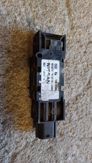 98582AX00A Датчик удара Nissan Micra K12 Арт e8588903, вид 1