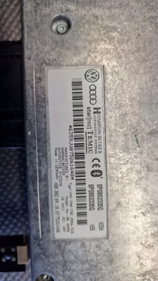 8P0862335Q Блок управления (другие) Audi A4 B7 Арт e8622311, вид 2