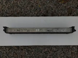 8W0145804A Интеркулер Audi A4 B9 Арт e8638964, вид 2