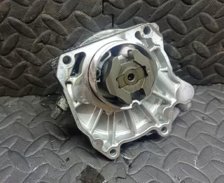 55205446 55581351 55488984 Насос вакуумный Opel Astra J Арт e8673012, вид 1