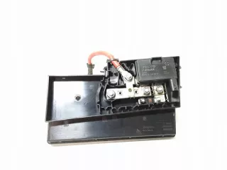 31409757 31409364 Блок предохранителей Volvo V40 2 Арт e8677612, вид 4