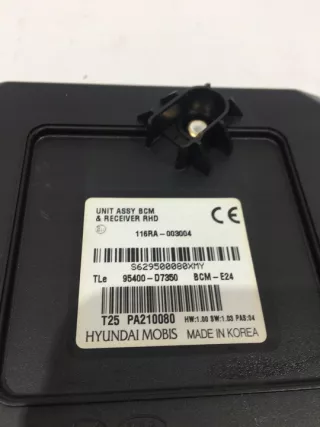 95400-D7350 Блок комфорта Hyundai Tucson 3 Арт e8685937, вид 3