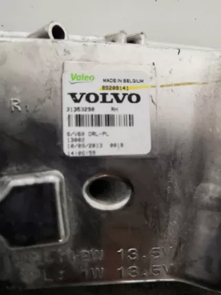 31353290 Фара противотуманная правая Volvo S60 2 Арт e8698440, вид 4
