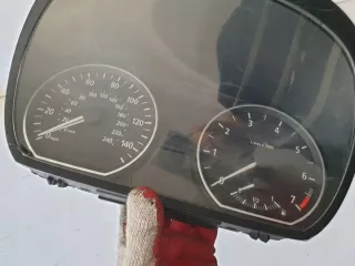 1042775-03 Щиток приборов (приборная панель) BMW 1 E81/E82/E87/E88 Арт e8718335, вид 2