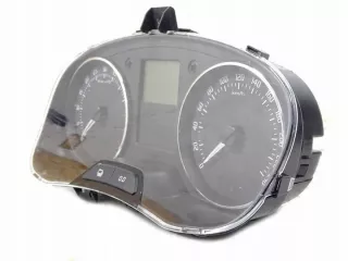 2010-2014 5J0920811K Щиток приборов (приборная панель) Skoda Fabia 2 Арт e8752442, вид 3