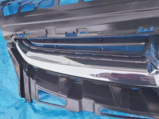 13368851 Решетка радиатора Opel Astra J Арт e8775848, вид 2