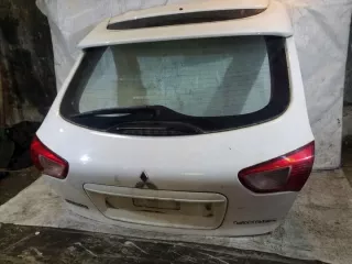  Крышка багажника (дверь 3-5) Mitsubishi Lancer 8 Арт e8776139, вид 2