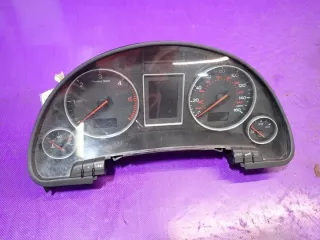 8E0920950J Щиток приборов (приборная панель) Audi A4 B6 Арт e8830790, вид 1