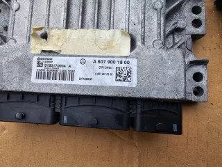 6079001800 2469058301 0999000400 Блок управления двигателем Mercedes A W176 Арт e8836044, вид 2