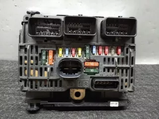 L01-00 S118983001Q 9643498880 9661682580 Блок предохранителей Citroen C4 2 Арт e8865228, вид 3