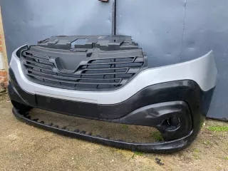 620228371R Бампер передний Renault Trafic 3 Арт e8882991, вид 3