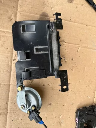 06A906018 Блок управления двигателем Volkswagen Golf 4 Арт e8896481, вид 4