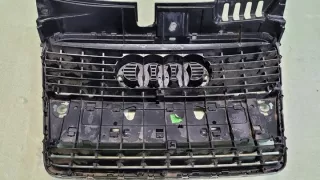 8E0853651J Решетка радиатора Audi A4 B7 Арт e8903053, вид 9