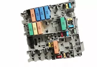 52028777 Блок предохранителей Fiat Doblo 2 Арт e8923828, вид 1