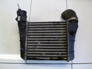 8E0145805AA Интеркулер Audi A4 B7 Арт e8943008, вид 1