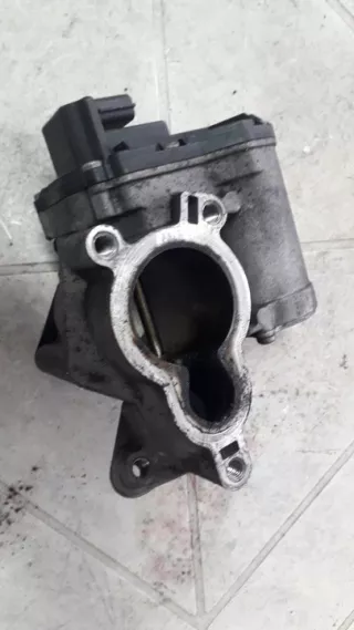 8200796674 Клапан EGR Nissan Qashqai 1  Арт e8985373, вид 1