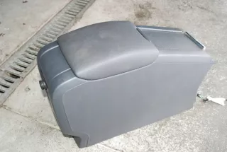 39864988 30791467 39868874 39855367 31313087 Подлокотник Volvo XC60 1 Арт e8990000, вид 1
