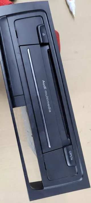 8T2035666A 8T2035666a Блок навигации Audi A5 (S5,RS5) 1 Арт e8994255, вид 3