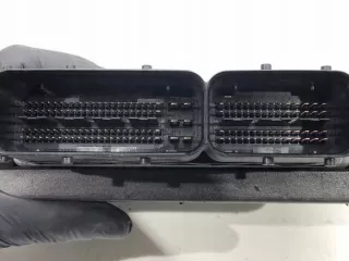 03L906018JJ Блок управления двигателем Audi A5 (S5,RS5) 1 Арт e8998011, вид 3