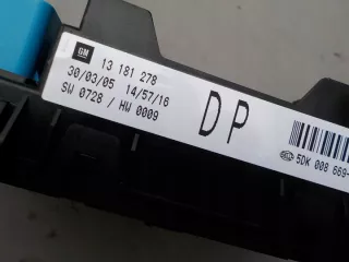 13181278 Блок предохранителей Opel Astra H Арт e9011932, вид 2