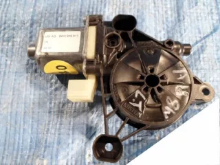 8W0959811 Моторчик стеклоподъемника Audi A4 B9 Арт e9016826, вид 1