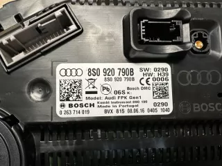 8S0920790B Щиток приборов (приборная панель) Audi TT 3 Арт e9023756, вид 2