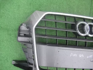 8U0853653M 8U0853653N 8U0853653R Решетка радиатора Audi Q3 1 Арт e9071585, вид 3