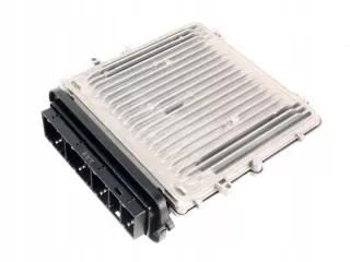 13618513250 8513250 0281017648 Блок управления двигателем BMW 5 F10/F11/GT F07 Арт e9072468, вид 3