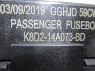 K8D2-14A073-BD Блок предохранителей Land Rover Evoque 2 Арт e9118478, вид 3