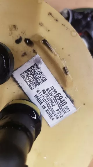 13596940 687925552 21000217-2 Насос топливный Opel Zafira C Арт e9124207, вид 3