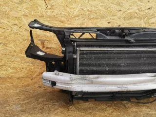  Передняя панель крепления облицовки (телевизор) Audi A4 B7 Арт e9131390, вид 2