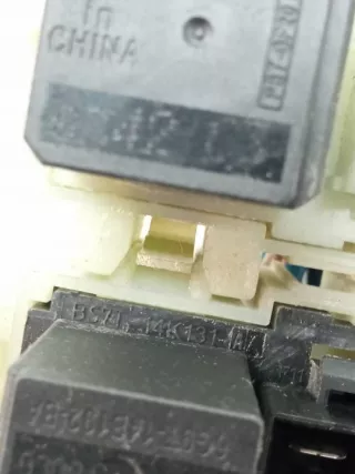 BS7T-14K131-CA BS7T14K131BA 2006-2015 Блок предохранителей Ford S-Max 1 Арт e9136918, вид 4