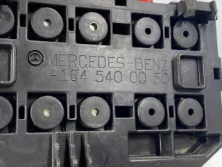 A1645400050 SKUF2199 Блок предохранителей Mercedes R W251 Арт e9146123, вид 3