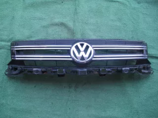 5N0853653E Решетка радиатора Volkswagen Tiguan 1 Арт e9182358, вид 2