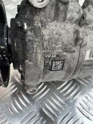 5Q0820803F Компрессор кондиционера Volkswagen Golf 7 Арт e9188487, вид 1