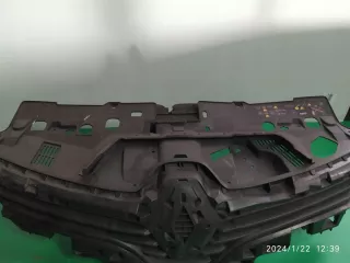 622562397R Решетка радиатора Renault Clio 4 Арт e9190735, вид 5