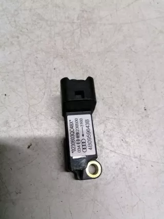 4B0959643B Датчик удара Audi A6 C5 (S6,RS6) Арт e9198648, вид 1