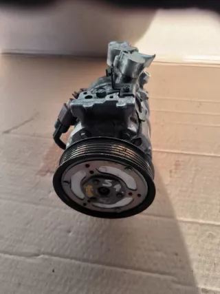 8T0260805S Компрессор кондиционера Audi A5 (S5,RS5) 1 Арт e9221995, вид 3