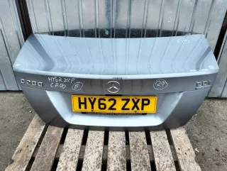 2011-2014 Крышка багажника (дверь 3-5) Mercedes C W204 Арт e9232540, вид 1