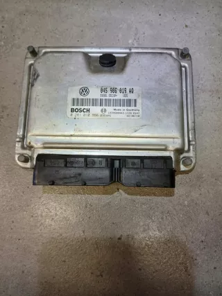045906019AQ Блок управления двигателем Volkswagen Polo 4 Арт e9239833, вид 1