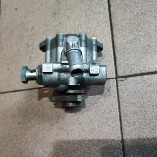 4E0145155N Насос гидроусилителя руля Audi A8 D3 (S8) Арт e9246558, вид 4