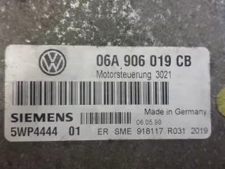 06A906019CB 1M0920820A 4B0905851C Блок управления двигателем Seat Leon 2 Арт e9255553, вид 2