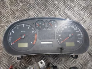 06A906019CB 1M0920820A 4B0905851C Блок управления двигателем Seat Leon 2 Арт e9255553, вид 3