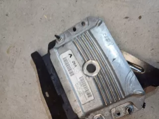 237100858R Блок управления двигателем Renault Megane 3 Арт e9260403, вид 3