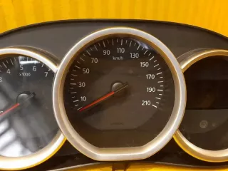 248108019R Щиток приборов (приборная панель) Dacia Logan 2 Арт e9272264, вид 3