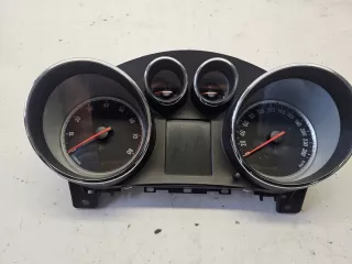 13374960 Щиток приборов (приборная панель) Opel Astra J Арт e9272812, вид 1