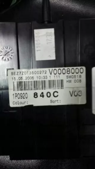 1P0920840C Щиток приборов (приборная панель) Seat Leon 2 Арт e9273294, вид 2